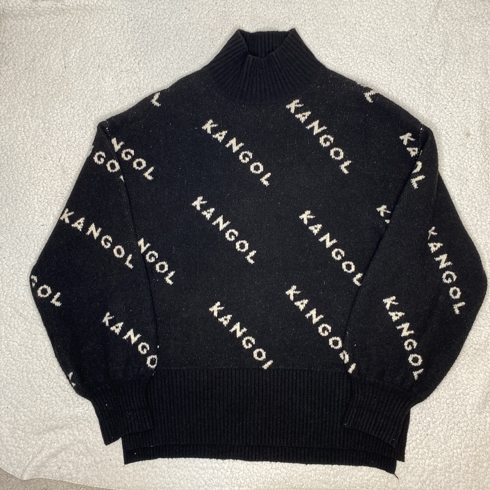 Kangol x H&M AOP Sweater: Size Extra Small